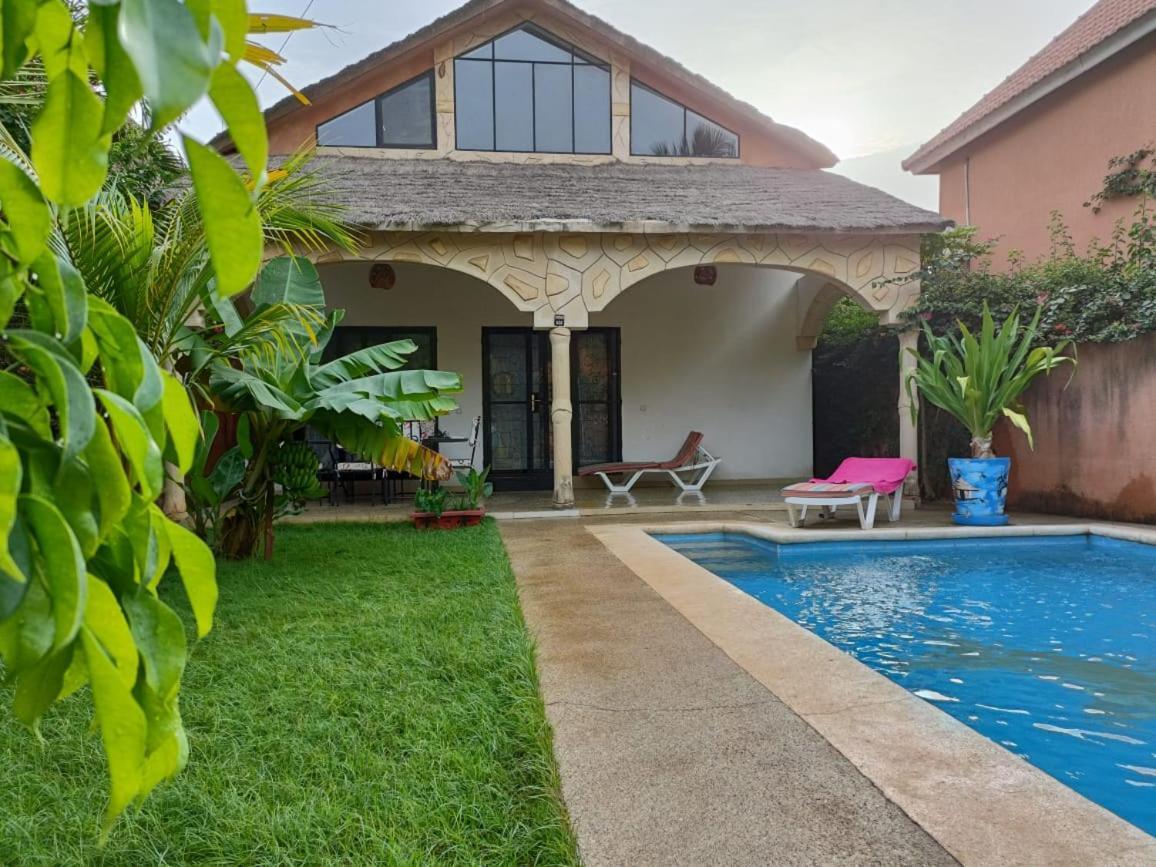 Villa Na Aldiana Saly Bagian luar foto